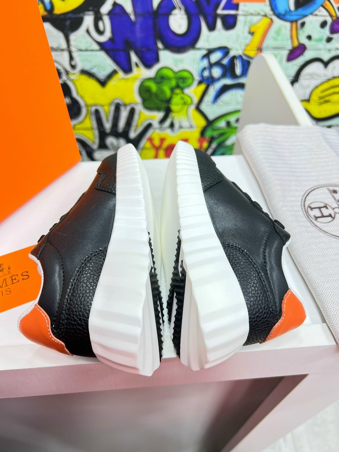 кроссовки hermes,,кроссовки мужские hermes,кроссовки hermes женские,кроссовки гермес