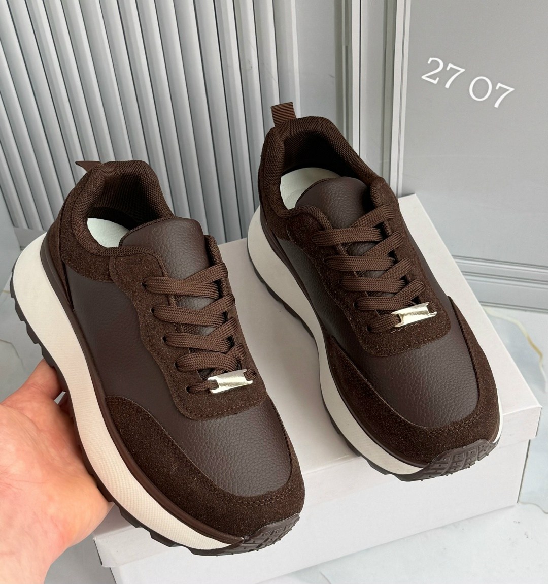 ,женские кроссовки,кроссовки коричневые,повседневные кроссовки,брендовые кроссовки