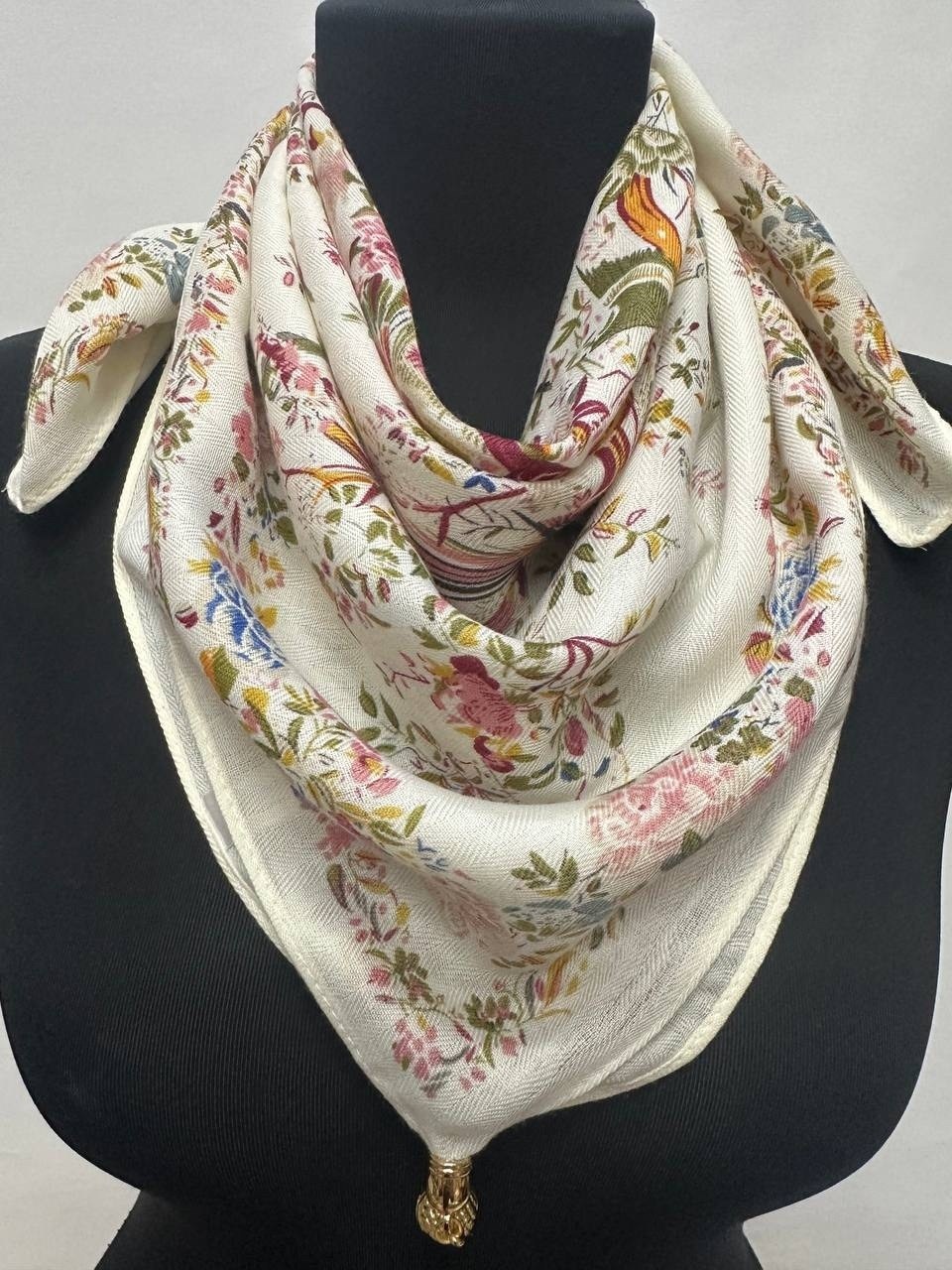 платки женские,платки шарф,платок женский с рисунком,платки тонки,платки шейный платок