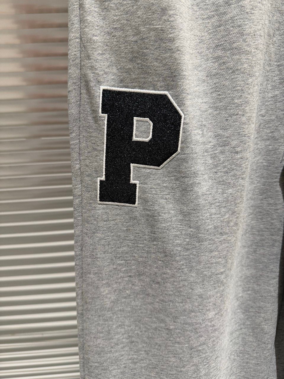 брюки спортивные,спортивные брюки мужские brunello cucinelli,штаны спортивные,спортивные брюки мужские,мужские спортивные штаны