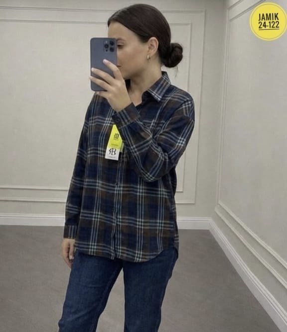 рубашка miu miu оверсайз в клетку варенка,женская рубашка в клетку оверсайз,рубашка в клетку оверсайз ease house,рубашка в клетку свободного кроя,рубашка в клетку женская