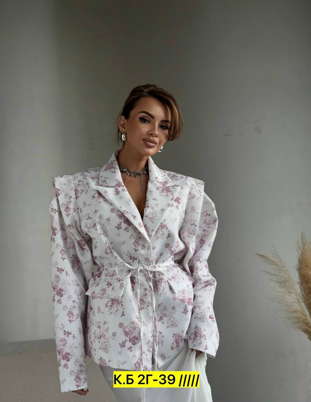 пиджак оверсайз с цветочным принтом leroy style,женский пиджак,женские жакеты,женский оверсайз пиджак в цветочек,жакет