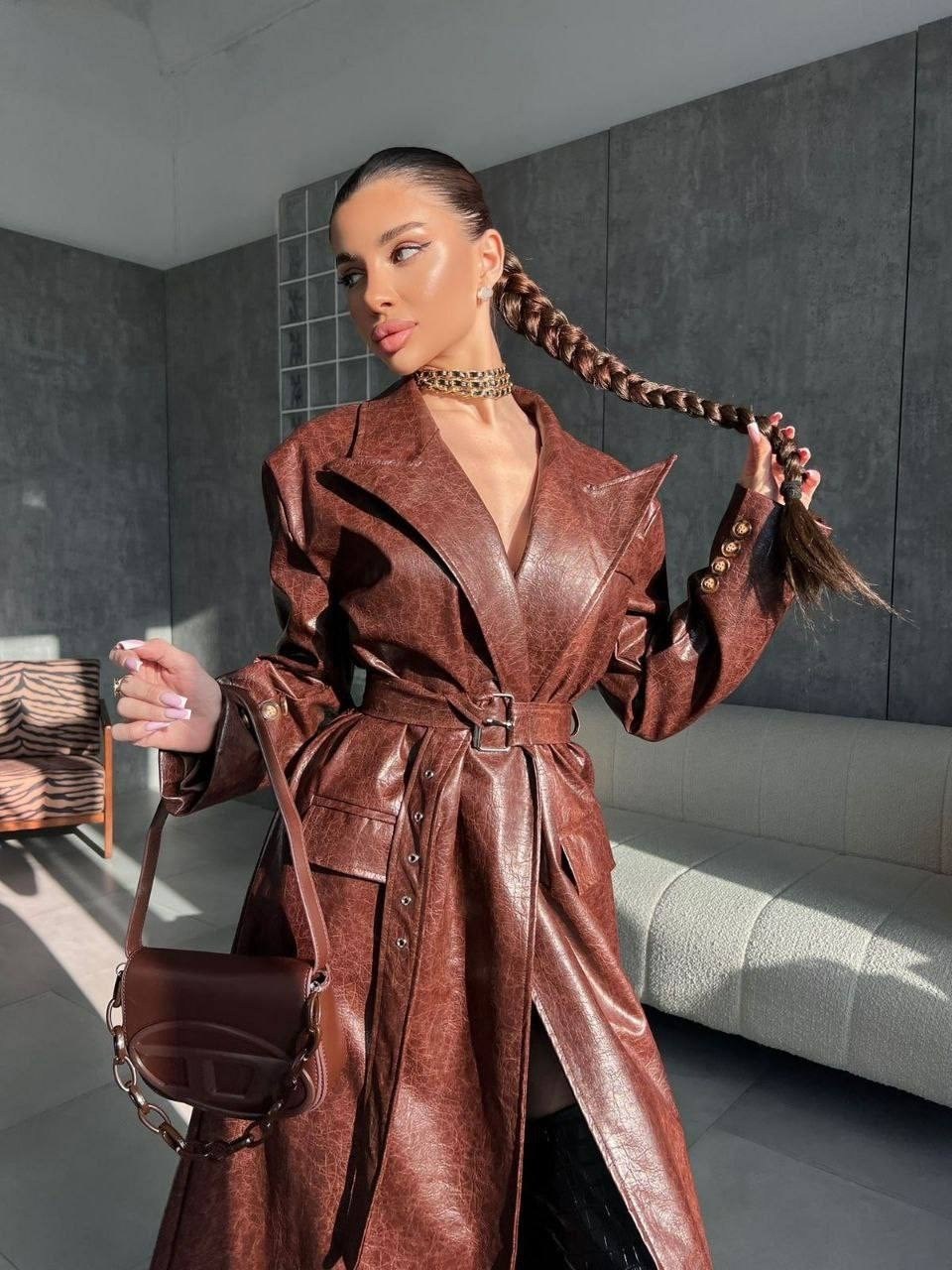 плащ женский кожаный,кожаный плащ,кожаный тренч,кожаное пальто,кожаный плащ с поясом