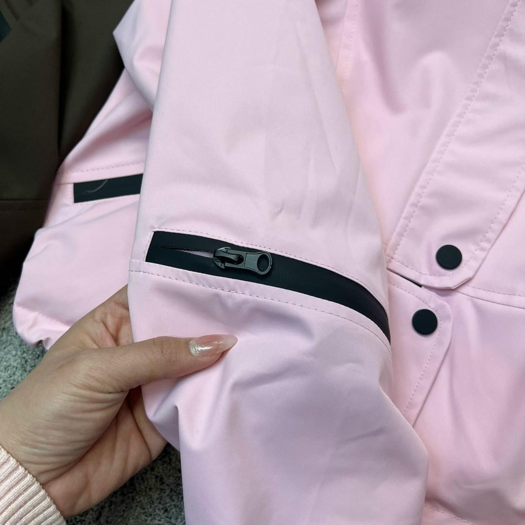 демисезонная куртка,женская куртка,куртка,легкая куртка,ветровка женская