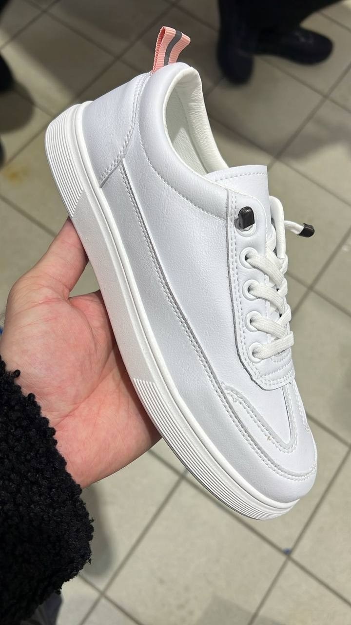 ,кеды женски,женские кроссовки,спортивная ,кеды