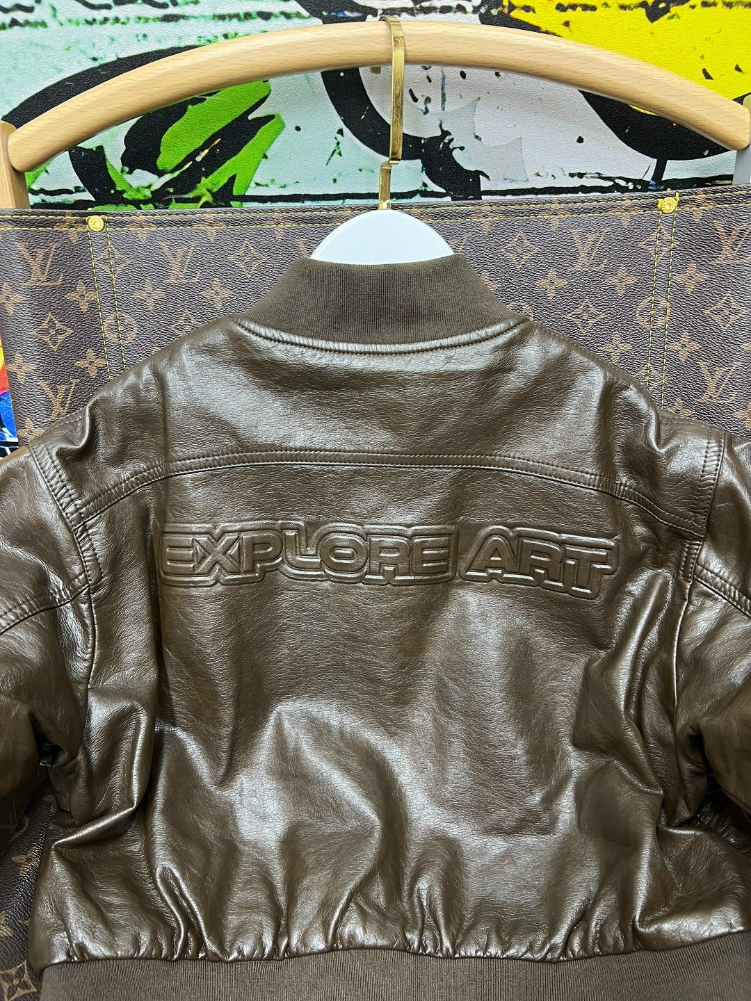 кожаная куртка,куртка стильная,модная куртка,куртка для мальчика,куртка кожаная бомбер