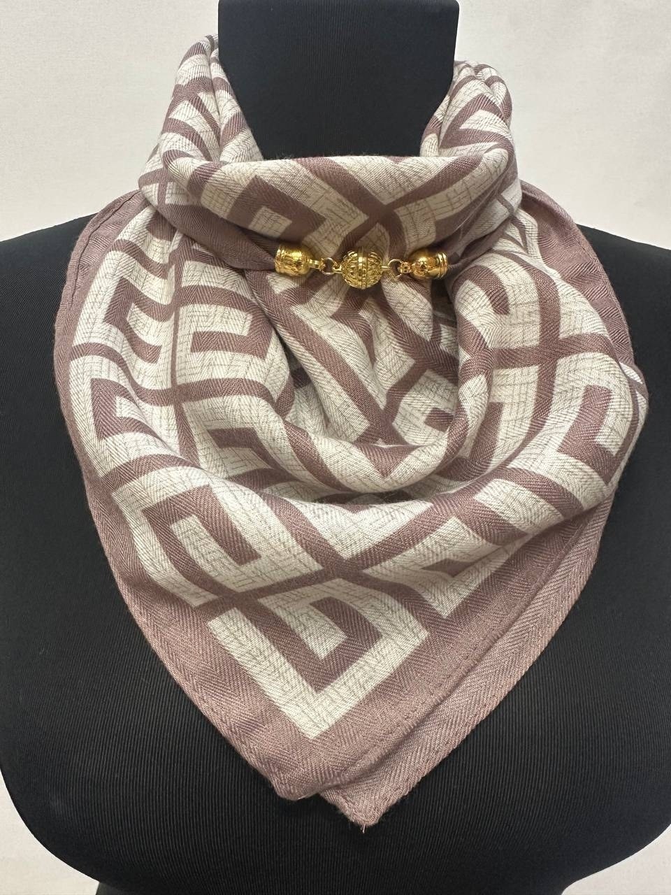 платки женские,платки шарф,платок женский с рисунком,платки тонки,платки шейный платок