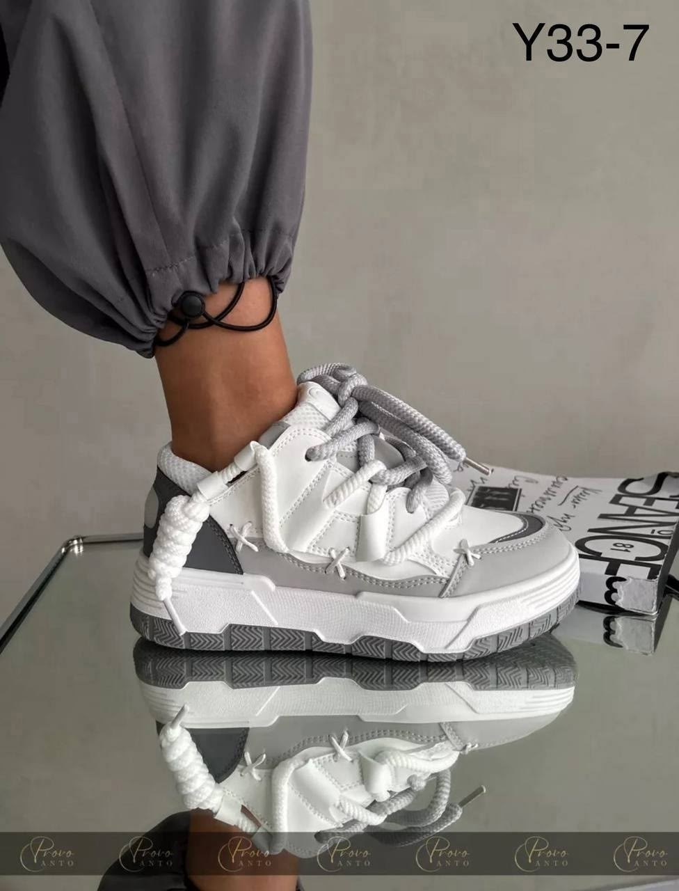 женские кроссовки,белые кроссовки,массивные кроссовки,кроссовки модные,стильные кроссовки