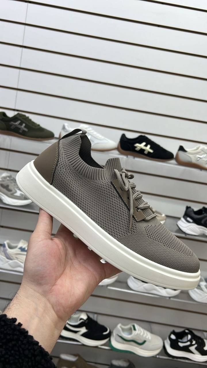 ,мужской кроссовки,повседневные кроссовки,спортивная  мужская,кроссовка мужской