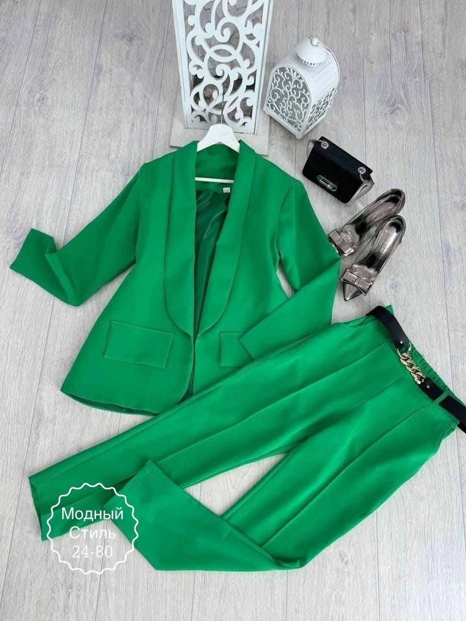 женский брючный костюм двойка,женский костюм двойка,костюм женский белый,брючный костюм,костюм белый брючный