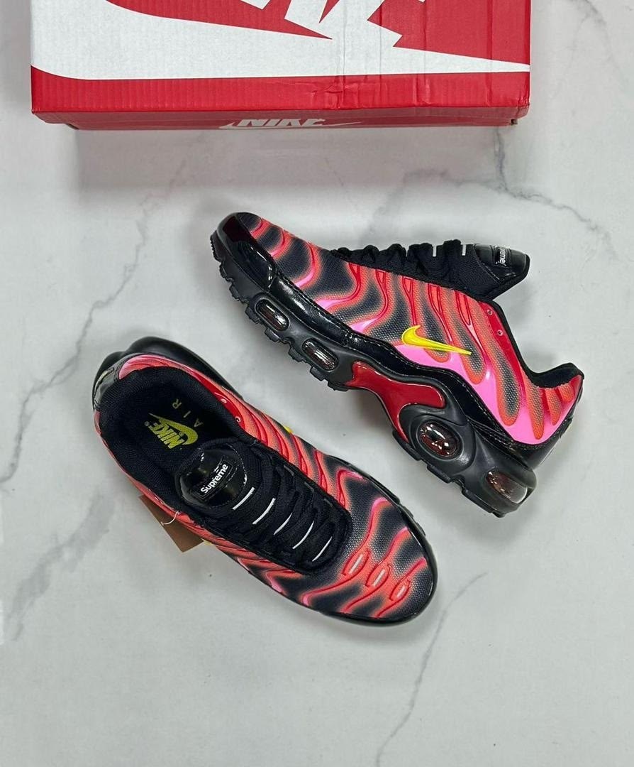 nike air max tn plus x supreme,supreme nike air max plus tn,nike air max tn plus,кроссовки nike air max tn plus x supreme,кроссовки nike air max plus tn