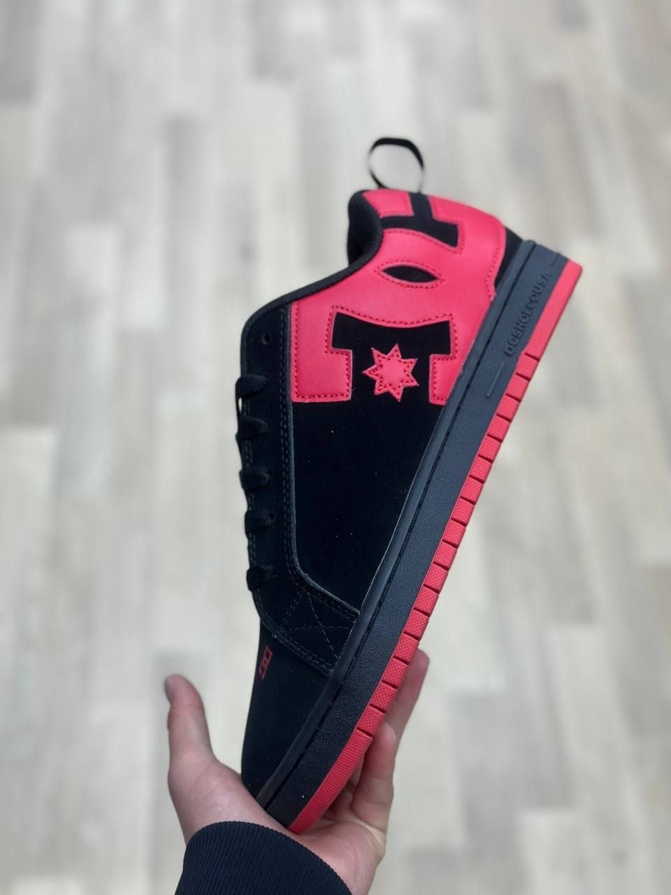 кроссовки dc shoes court graffik,кроссовки,кроссовки dc shoes,кеды dc shoes,спортивная