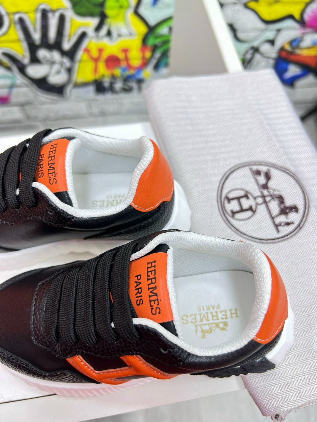 кроссовки hermes,,кроссовки мужские hermes,кроссовки hermes женские,кроссовки гермес