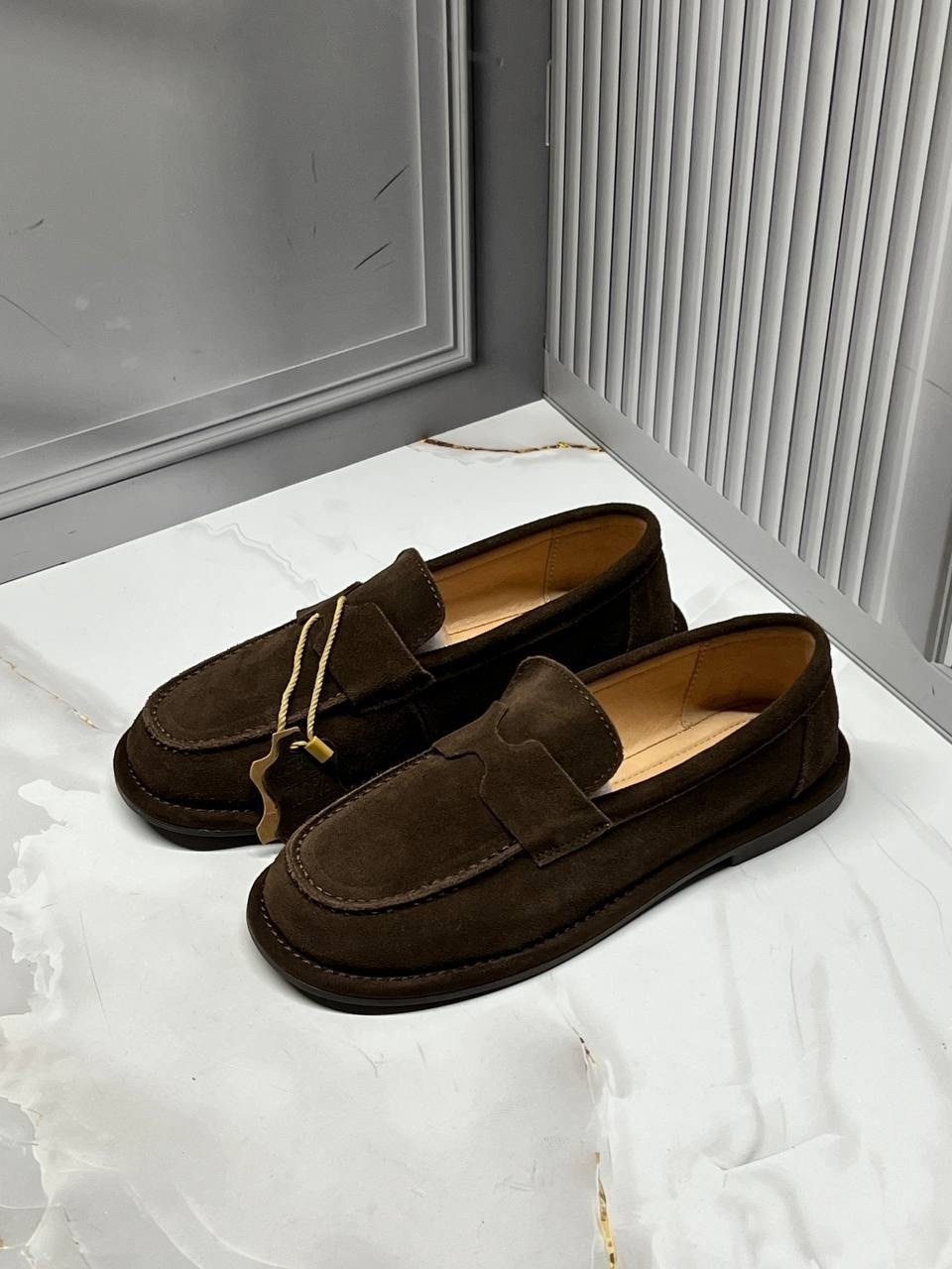 замшевые лоферы,пенни лоферы мужские замшевые,лоферы женские loro piana,коричневые лоферы,женские лоферы