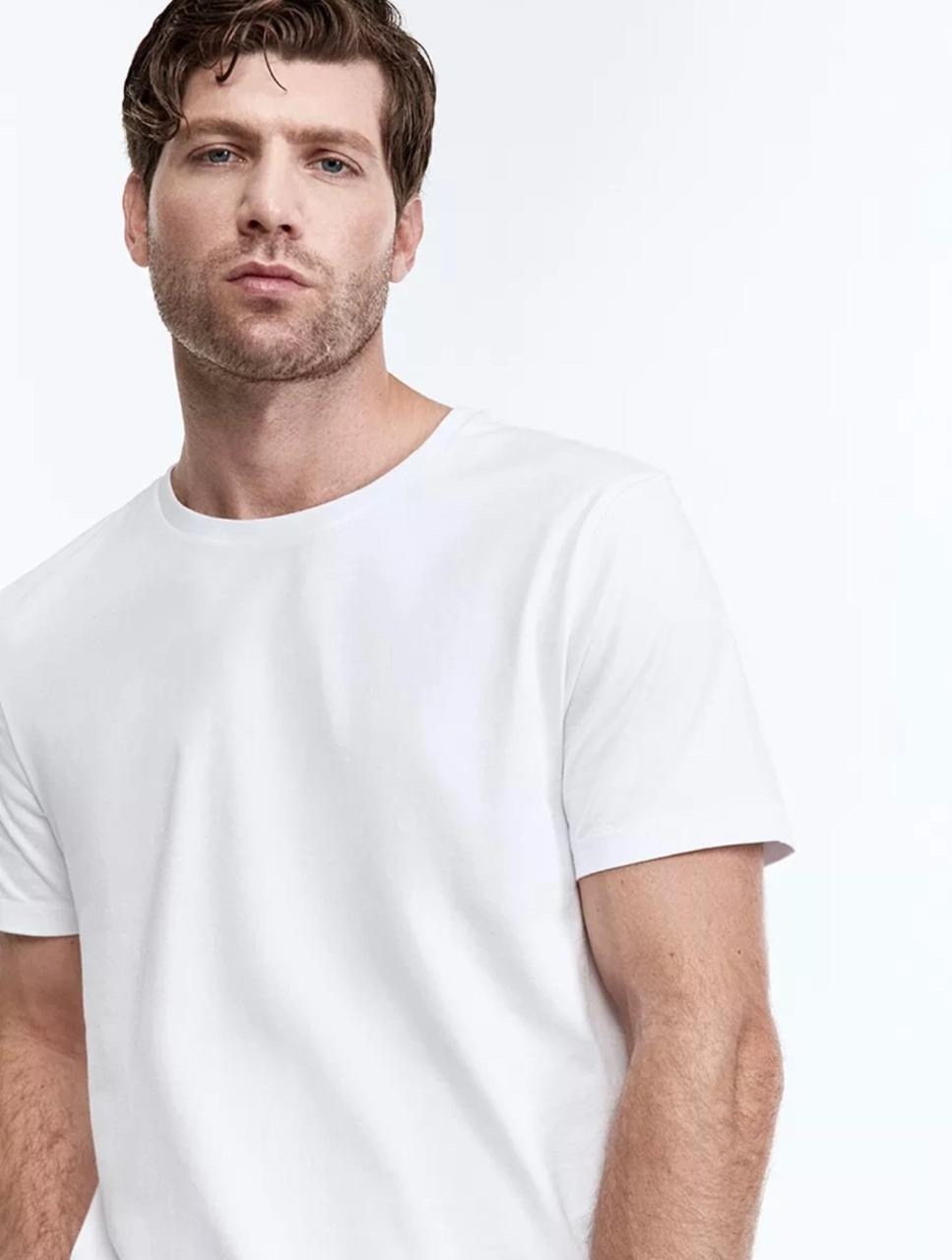 мужская футболка белая,футболки белые,мужская футболка,футболки для мужчин,футболка