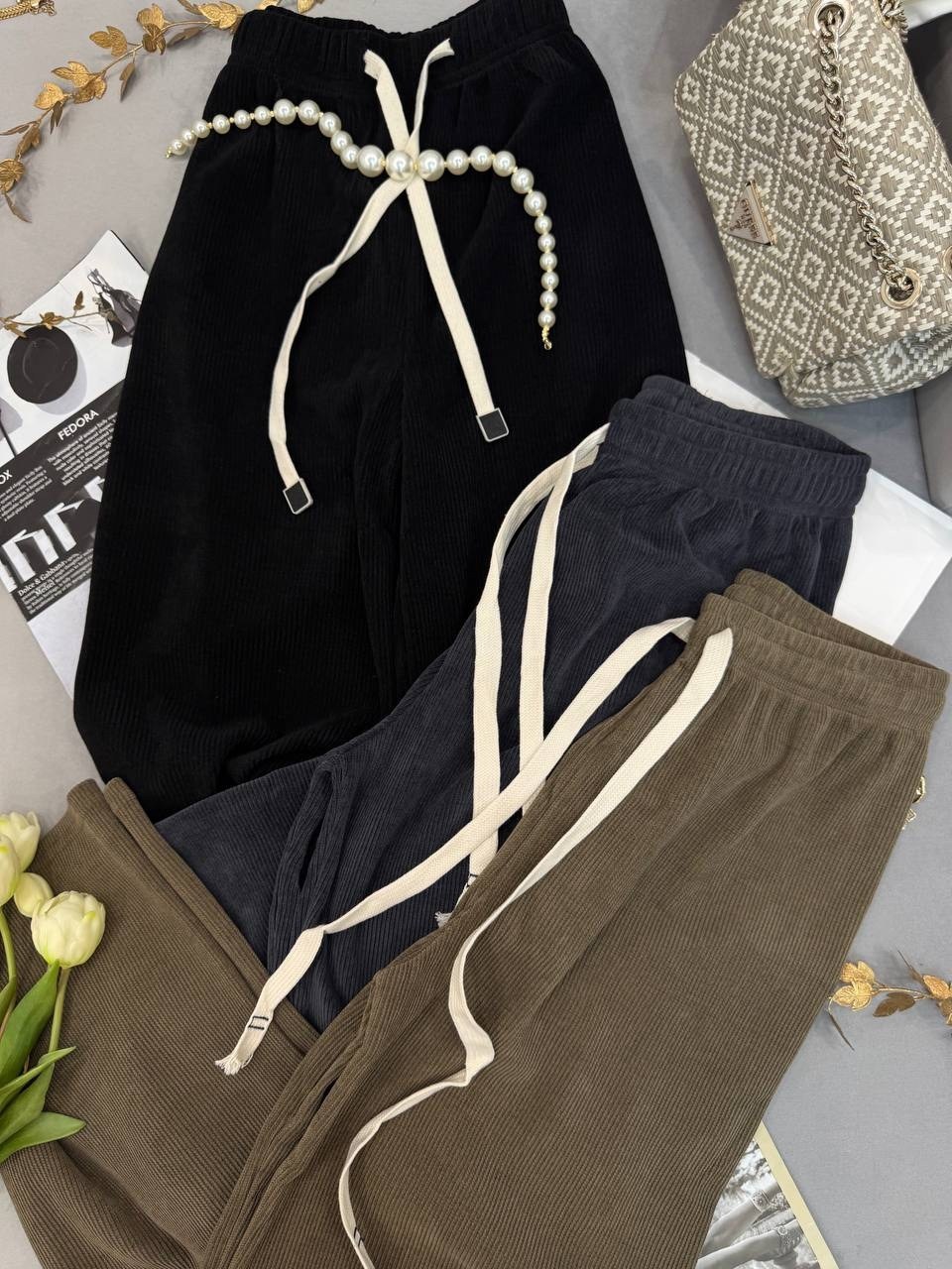 штаны вельветовые,вельветовые спортивные брюки,брюки свободные,вельветовые брюки с широкими штанинами,штаны вельвет