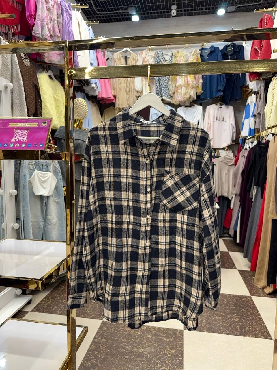 женская рубашка в клетку оверсайз,женская рубашка oversize в клетку,рубашка в клетку женская,рубашка в клетку оверсайз badishka,рубашка оверсайз клетка