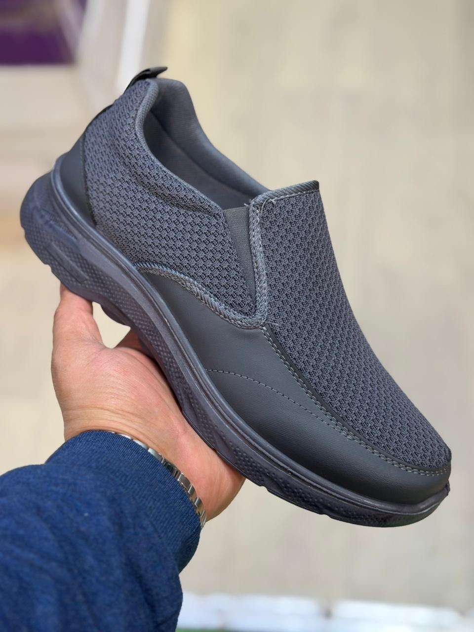 ,спортивная , повседневные,кроссовки удобные,обуви