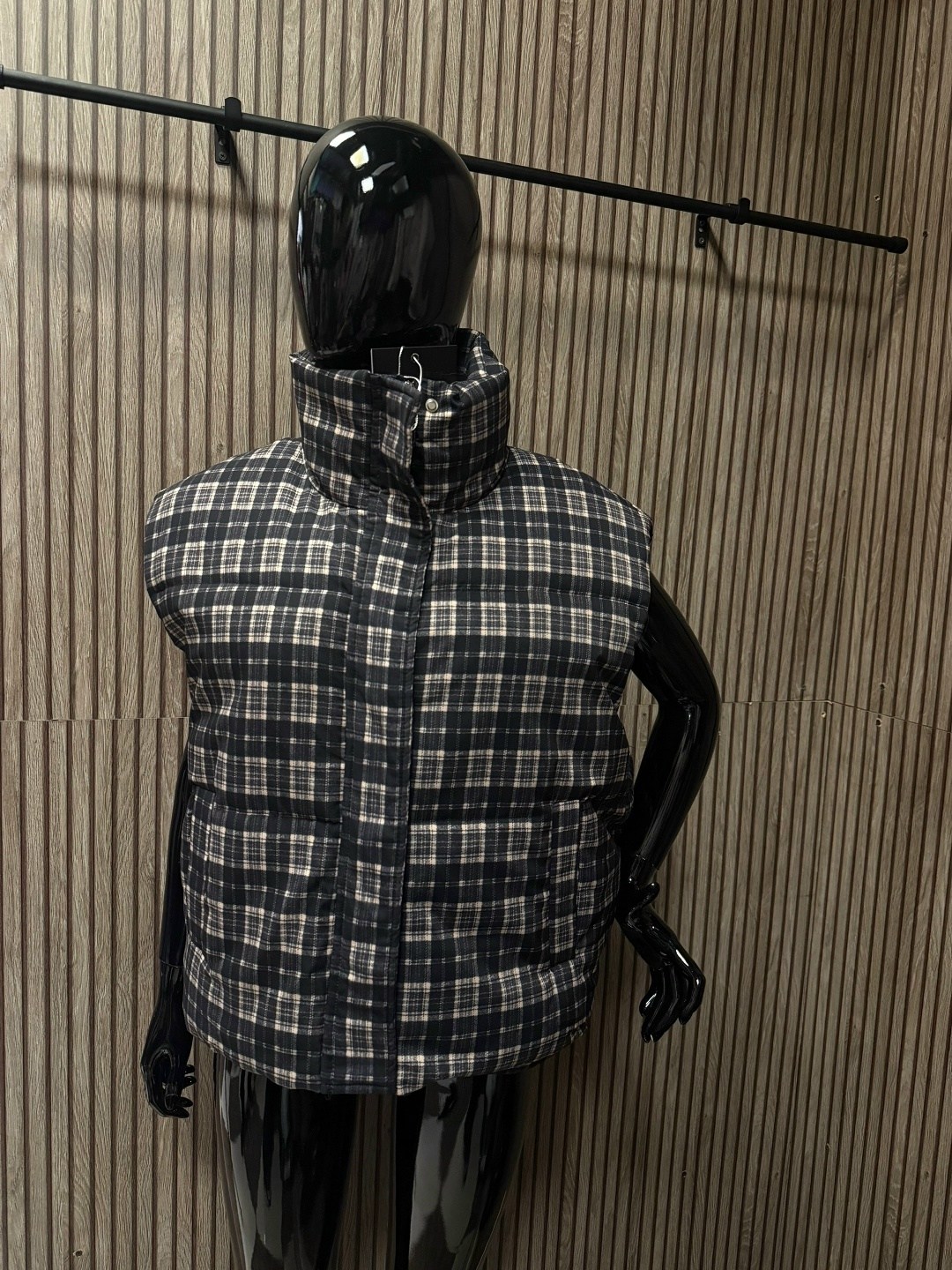 жилет burberry,жилет,жилет безрукавка,жилетка женская,жилет теплый