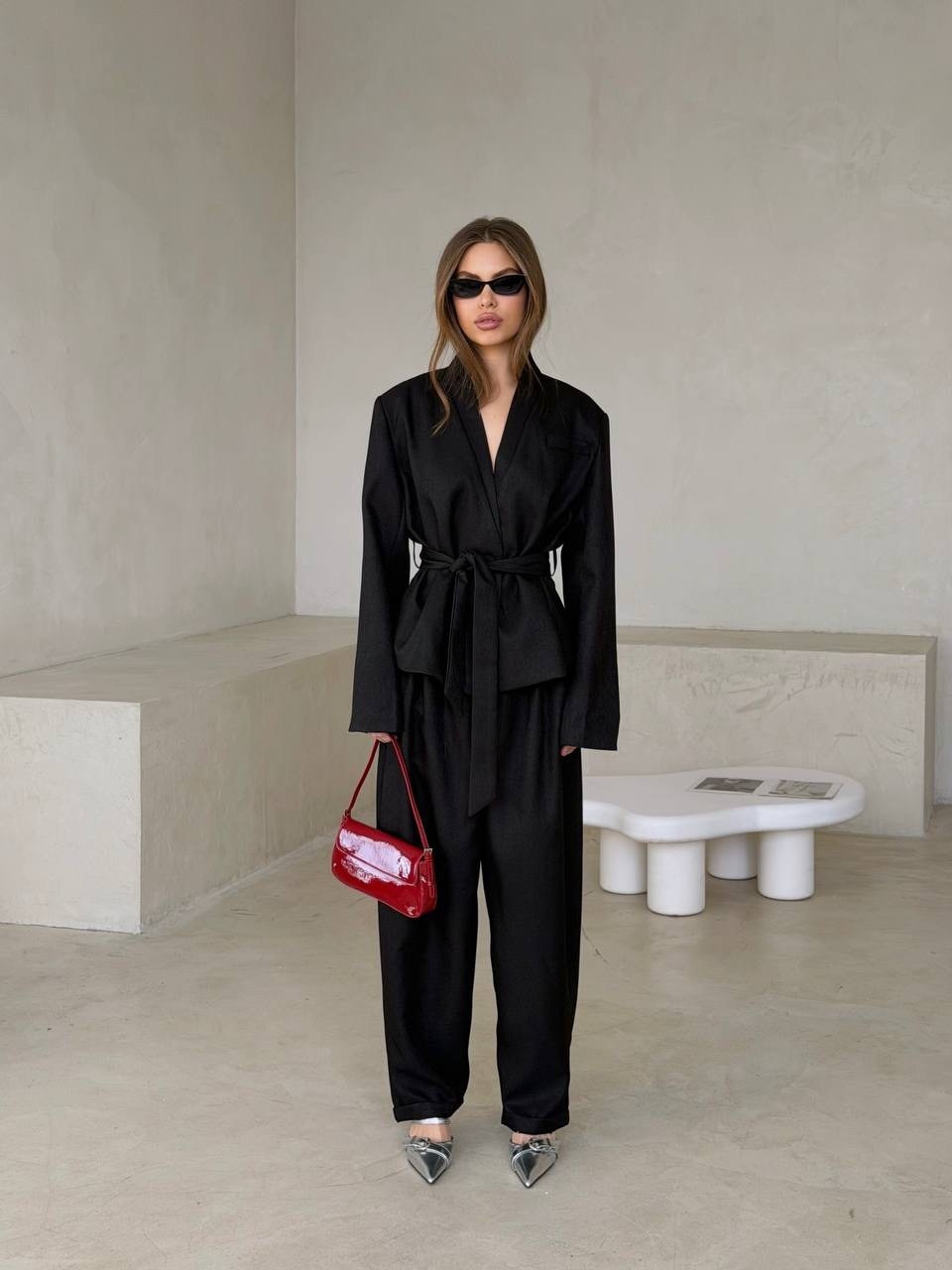 брючный костюм с кимоно,костюм кимоно женский брючный,брючный костюм черный,костюм женский (жакет, брюки) minaku silk pleasure цвет чёрный размер 48,женский костюм