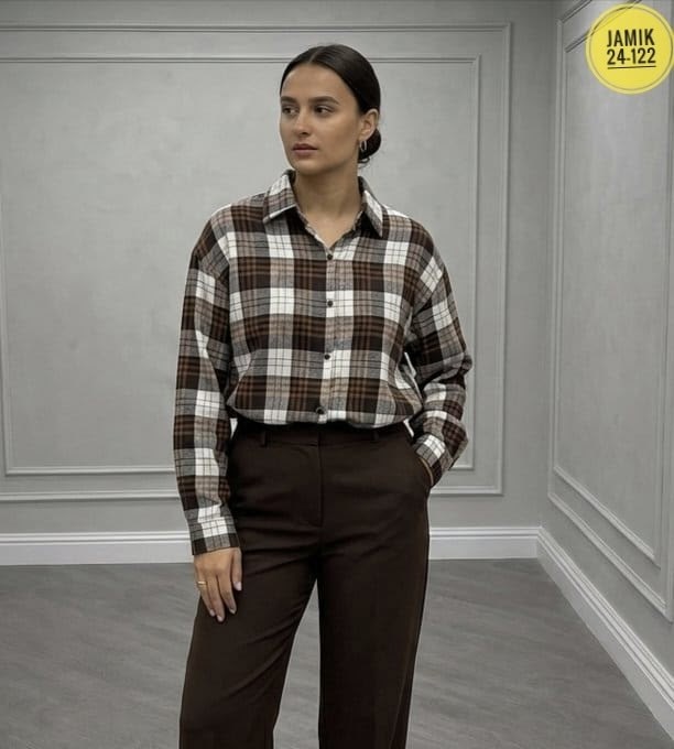 рубашка miu miu оверсайз в клетку варенка,женская рубашка в клетку оверсайз,рубашка в клетку оверсайз ease house,рубашка в клетку свободного кроя,рубашка в клетку женская