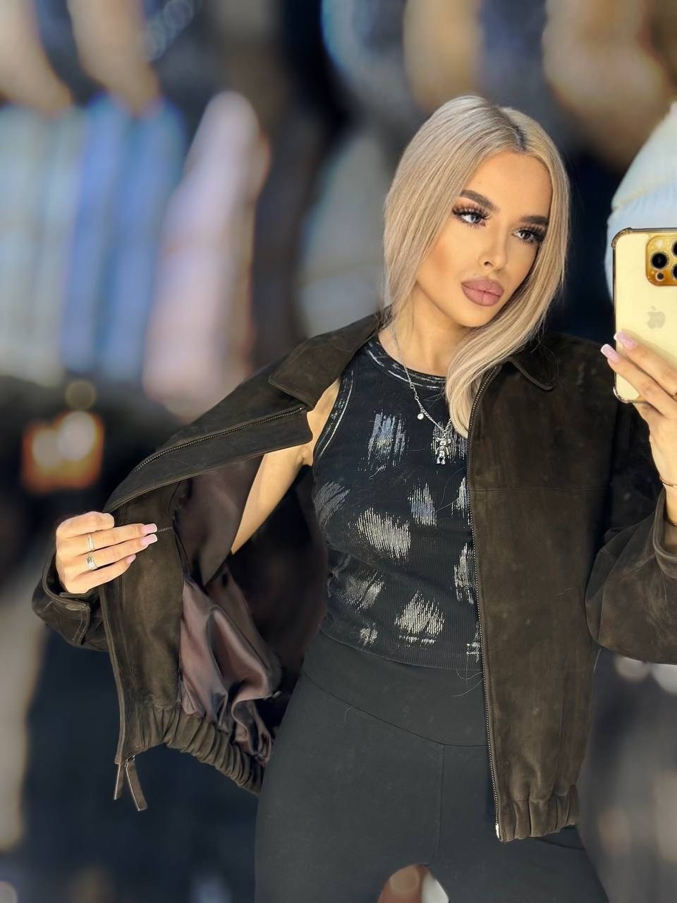 куртка замшевая,бомбер замша,женская верхняя одежда бомбер замш,бомбер женский кожаный замшевый,куртка из замши