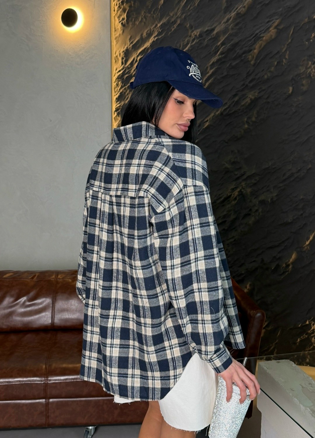 женская рубашка в клетку оверсайз,женская рубашка oversize в клетку,рубашка в клетку женская,рубашка в клетку оверсайз badishka,рубашка оверсайз клетка