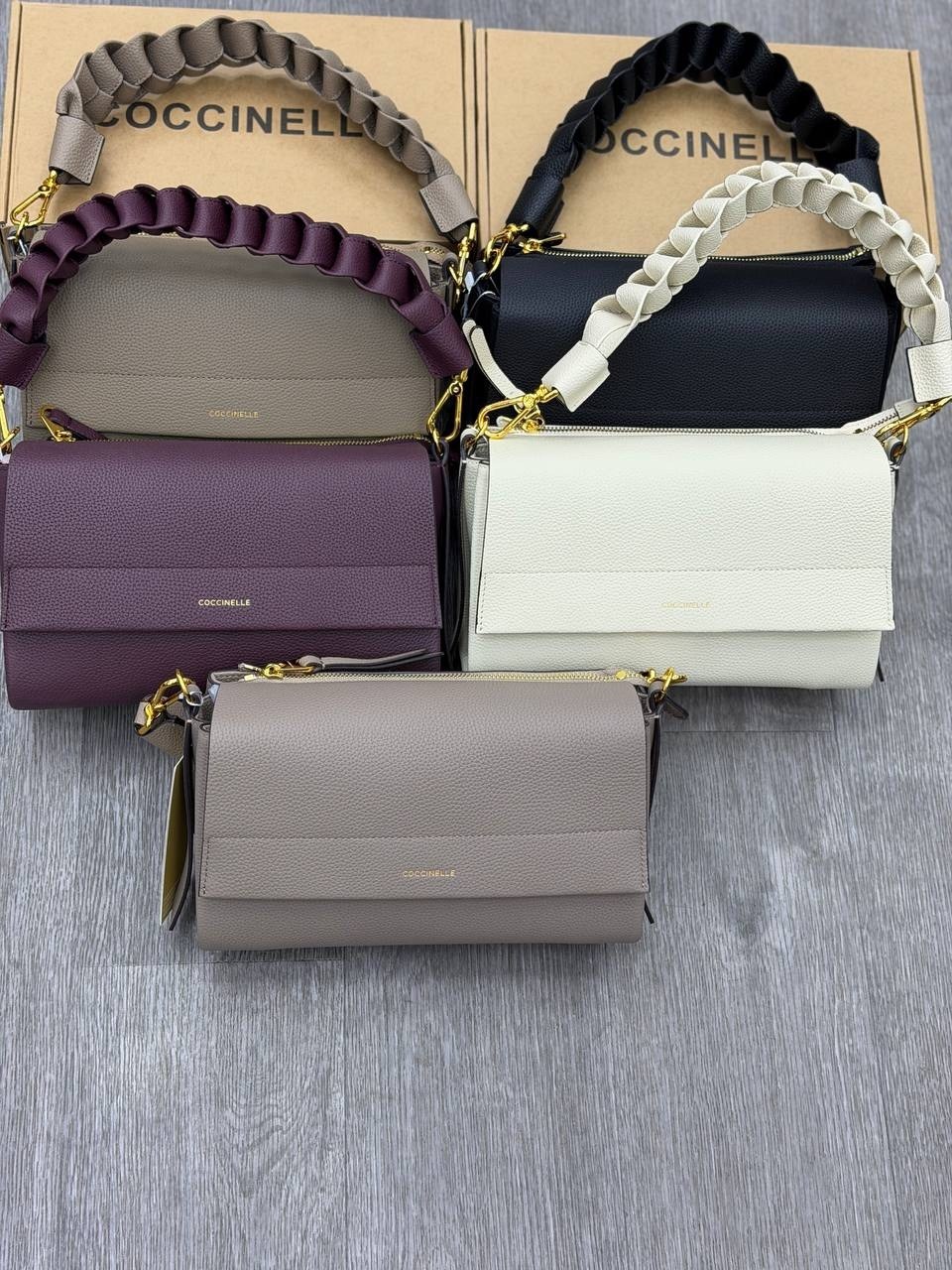 сумка coccinelle,coccinelle сумка boheme grana double,сумка boheme coccinelle,сумка женская coccinelle,сумка coccinelle через плечо 32/24