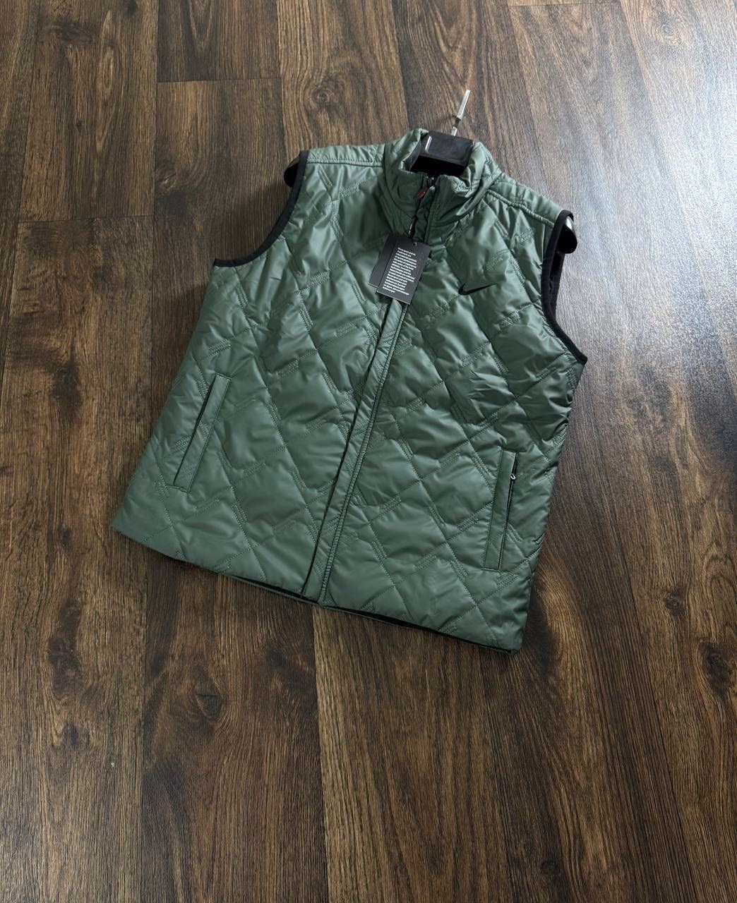 жилетка nike,жилетки мужские,жилетка найк,жилет спортивное,жилет