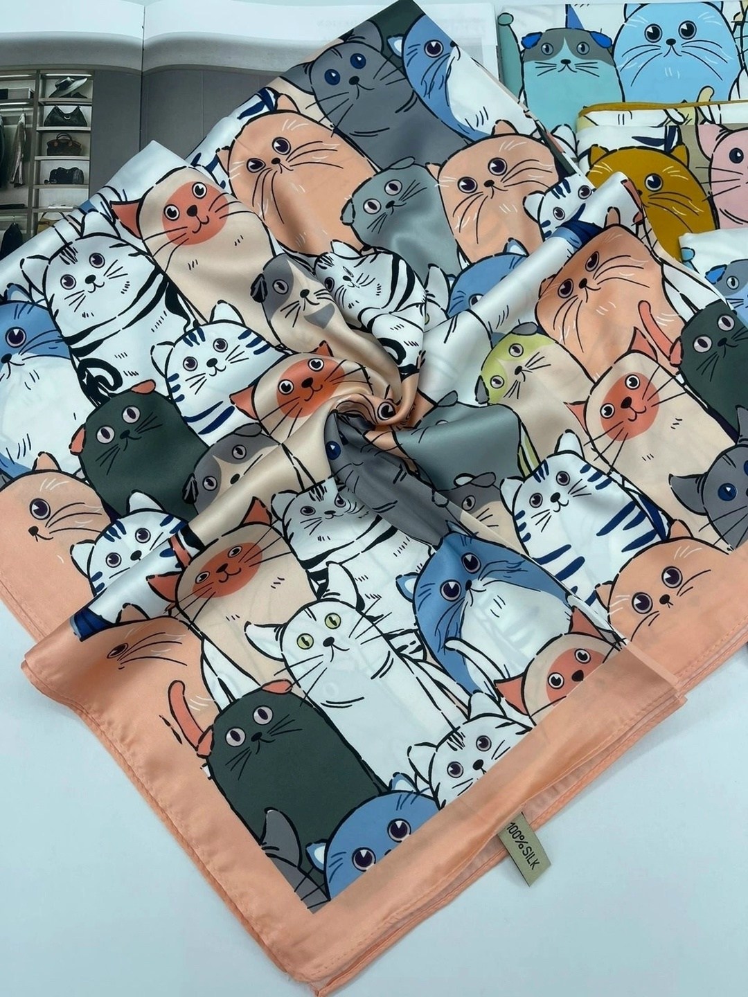 шелковые платки,платок женский с рисунком,платки шарф,платки женские,платок