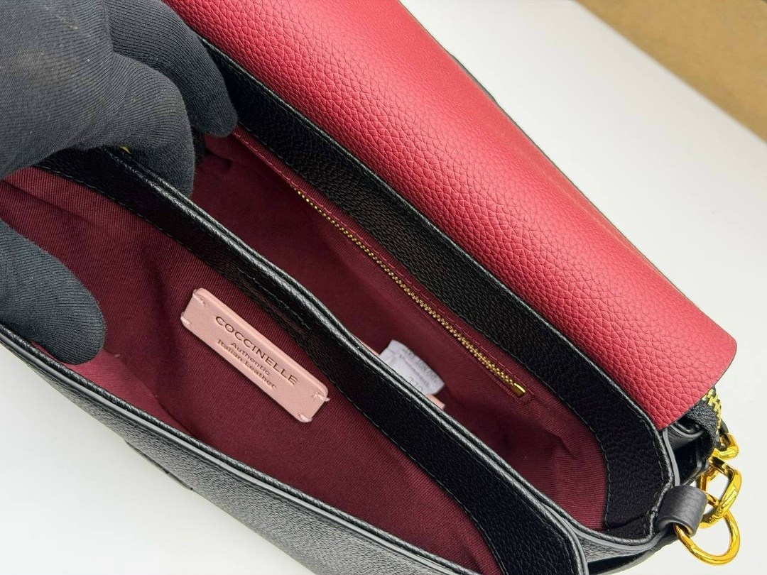 сумка coccinelle,coccinelle сумка boheme grana double,сумка boheme coccinelle,сумка женская coccinelle,сумка coccinelle через плечо 32/24