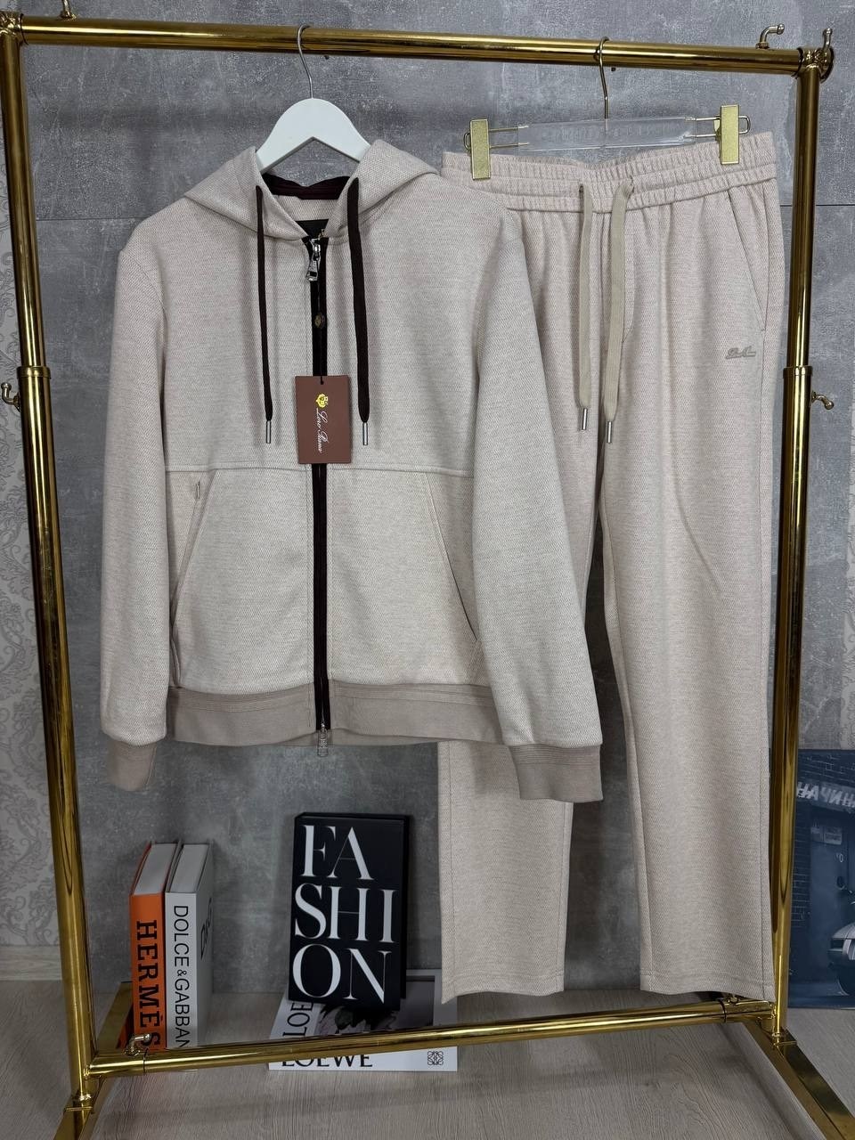 спортивный костюм brunello cucinelli,спортивный костюм loro piana,кашемировый костюм loro piana,костюм loro piana,кашемировый костюм