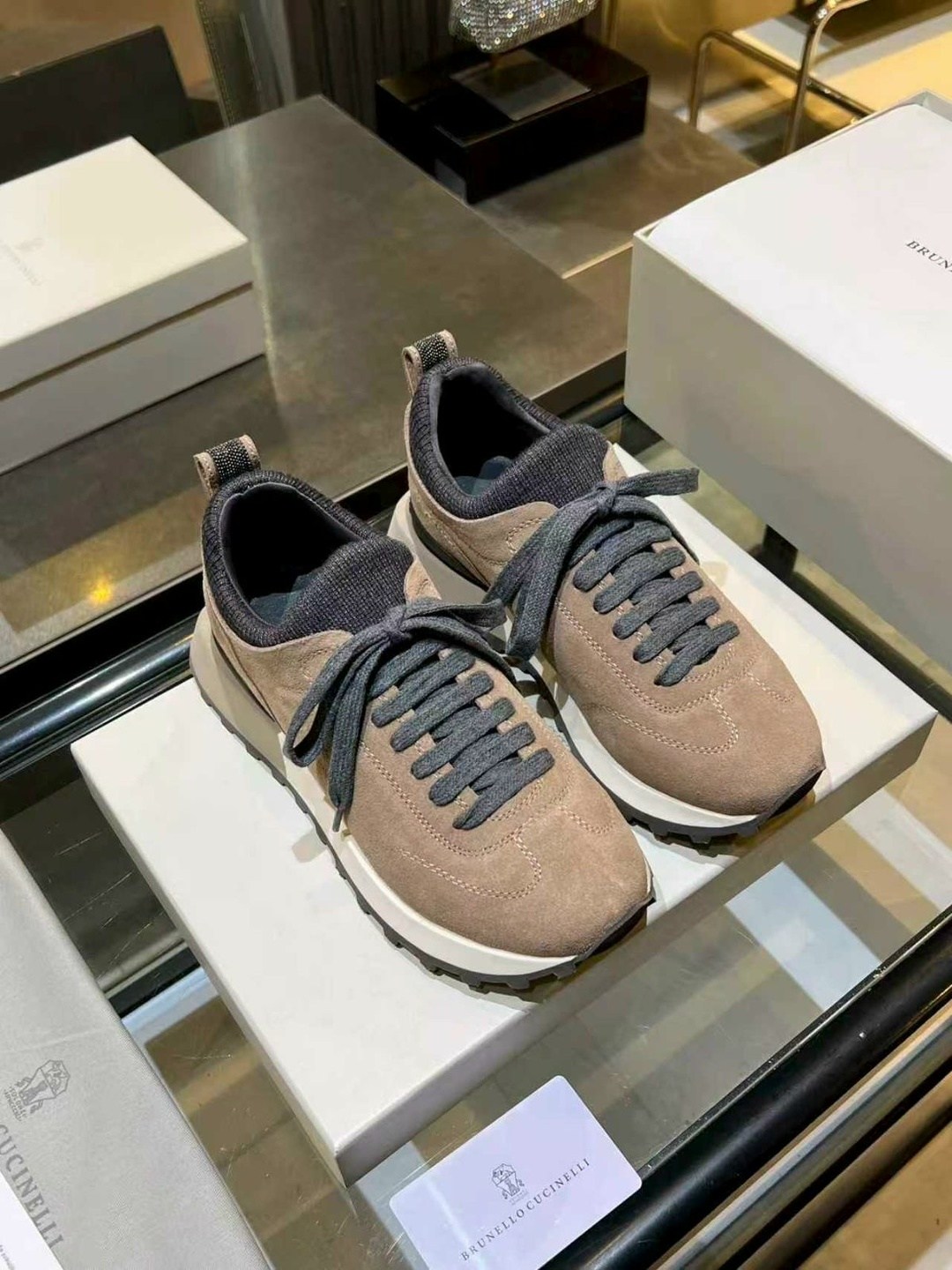 замшевые кроссовки brunello cucinelli,,brunello cucinelli кроссовки черный,замшевые кроссовки,brunello cucinelli кроссовки