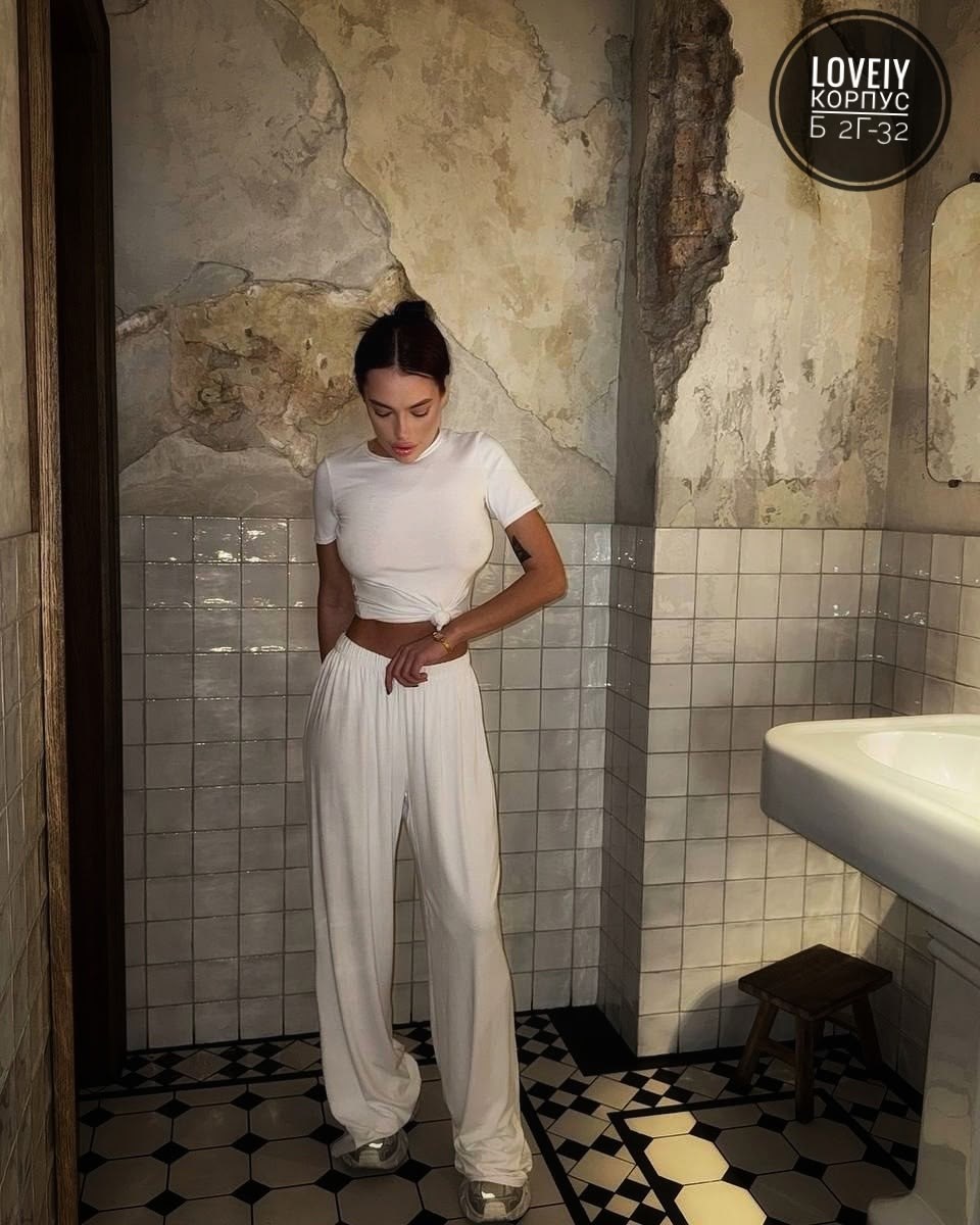 костюм с кроп топом,костюм с брюками,костюм двойка женский,трикотажные костюмы,летние костюмы женские