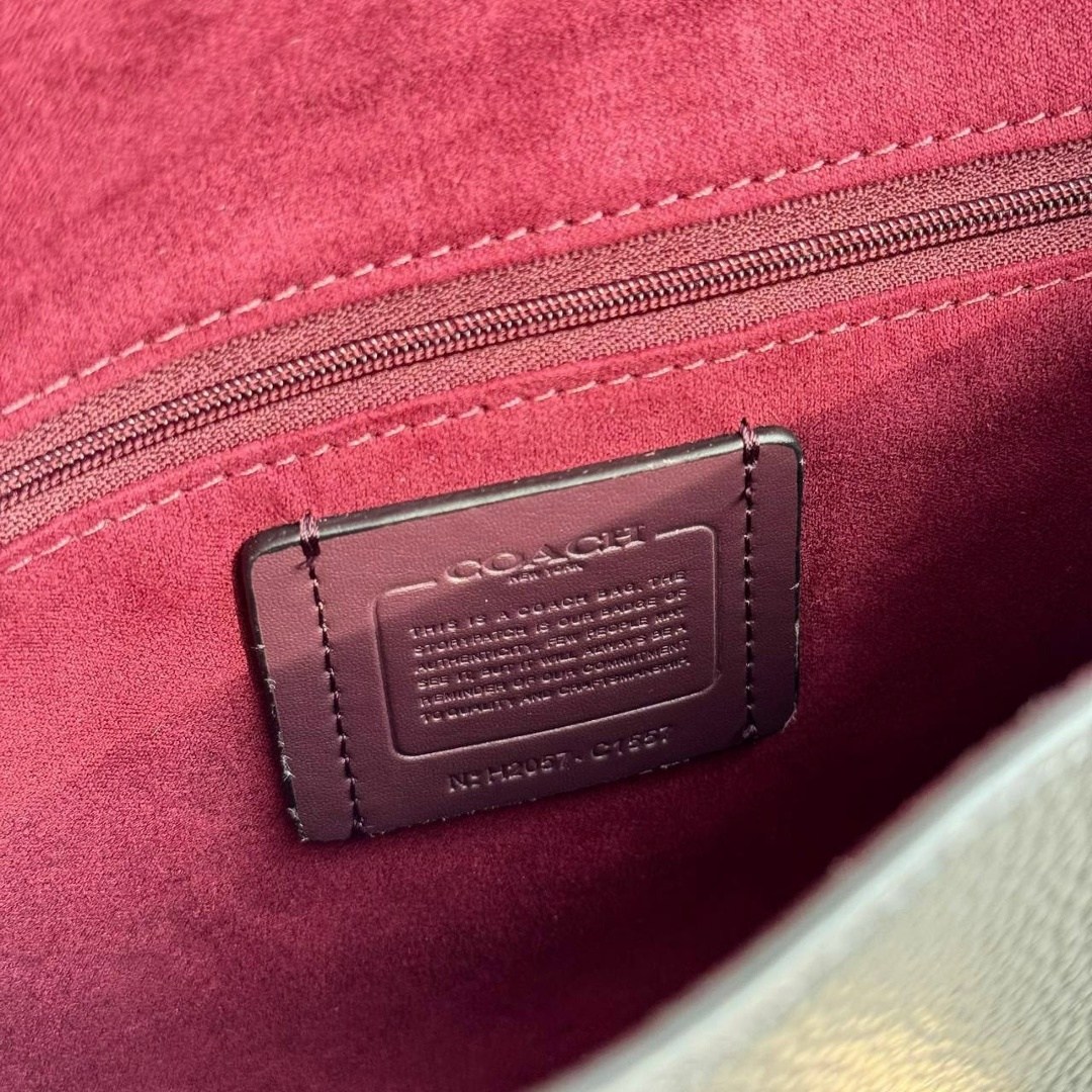 сумка женская coach,coach сумка на плечо мессенджер,сумка coach кроссбоди,cумка coach,сумка coach черная