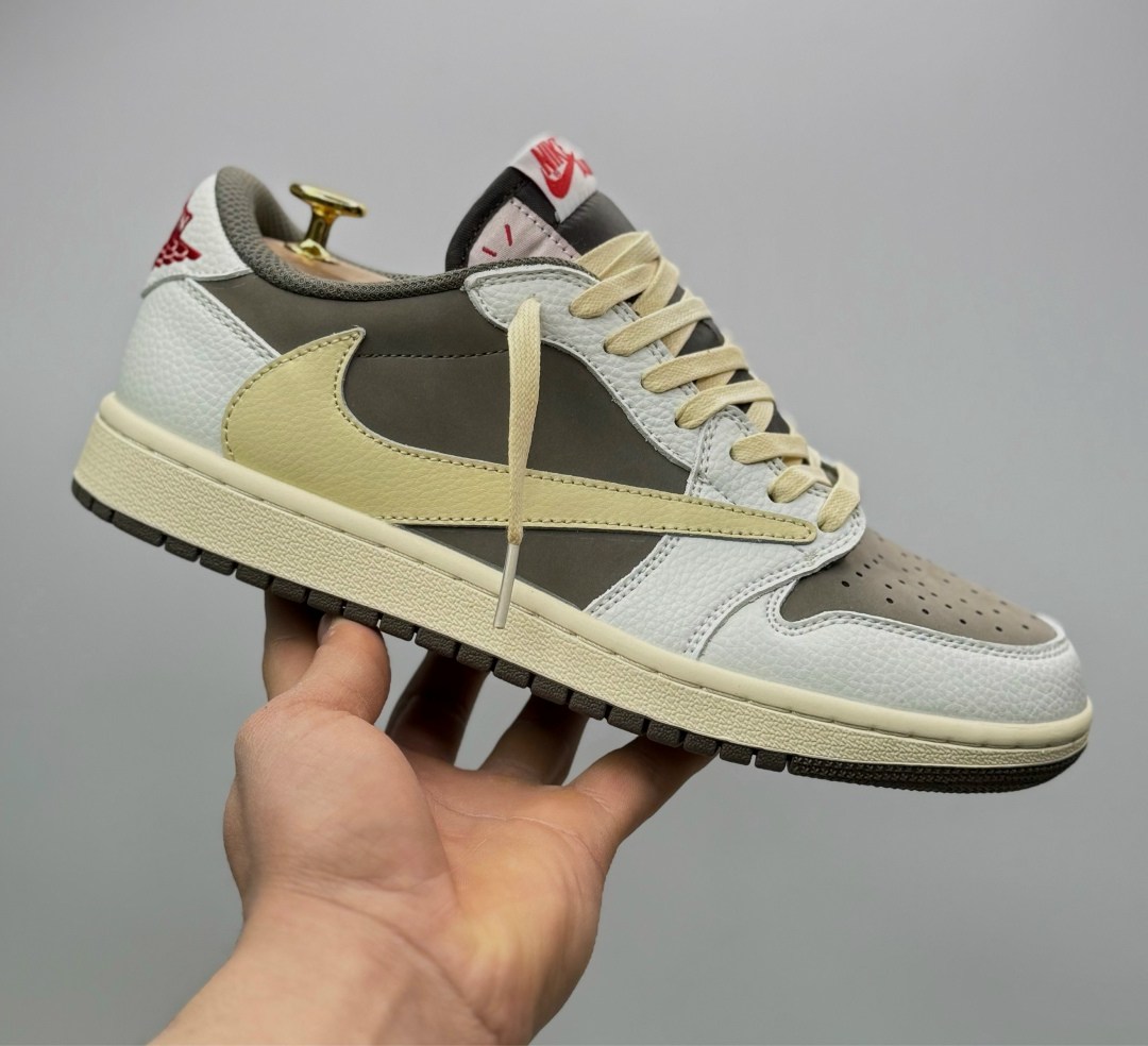 nike air jordan 1 low travis scott,кроссовки nike air jordan 1 low x travis scott,nike air jordan 1 low travis scott reverse mocha,кроссовки nike air jordan 1 travis scott,nike air jordan 1 low x trav