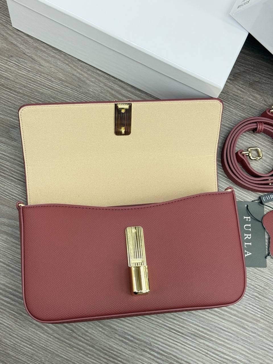 сумка furla,женские сумки furla,сумка фурла джулия,сумка фурла,сумка