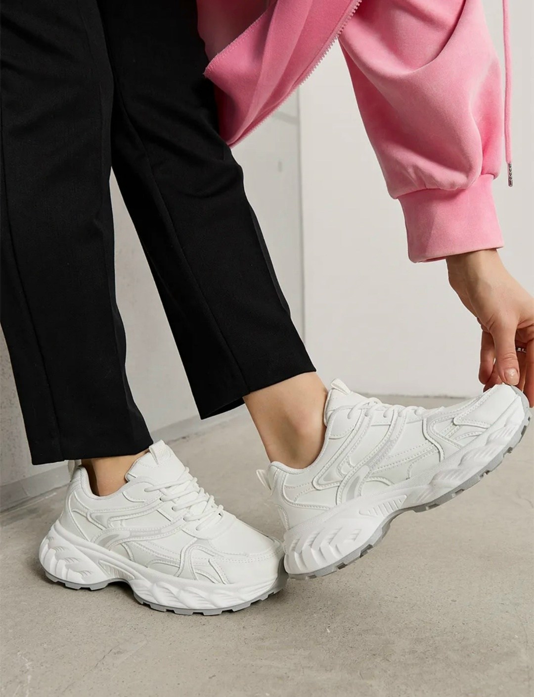 кроссовки женские,женские белые кроссовки,кроссовки на весну,модные кроссовки,белые кроссовки