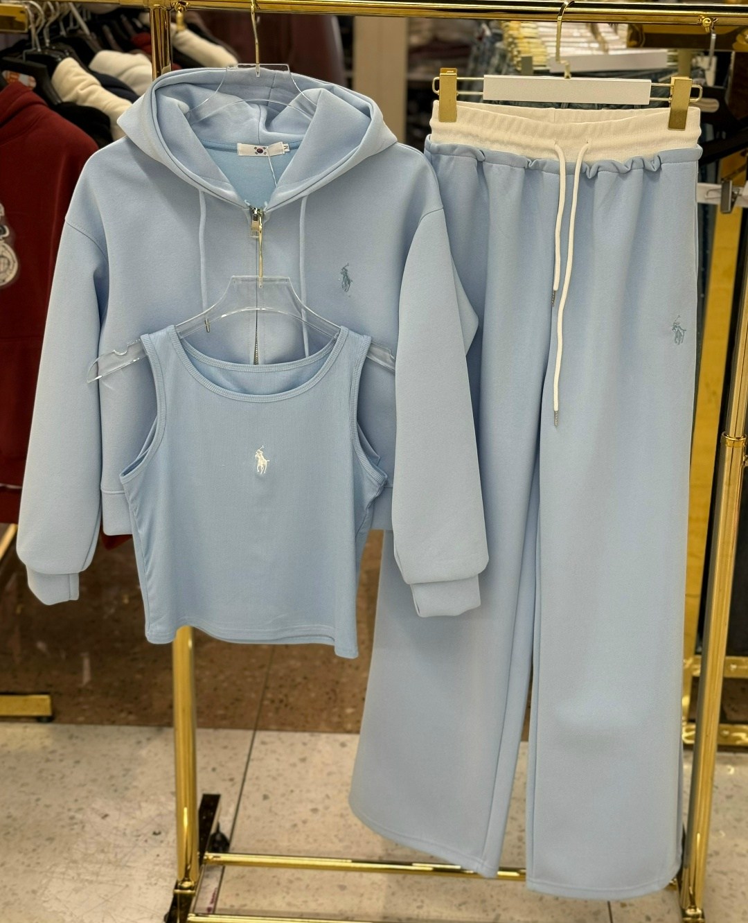 женский спортивный костюм,спортивный костюм,спортивные костюмы ,розовые костюмы,спортивные костюмы двойка