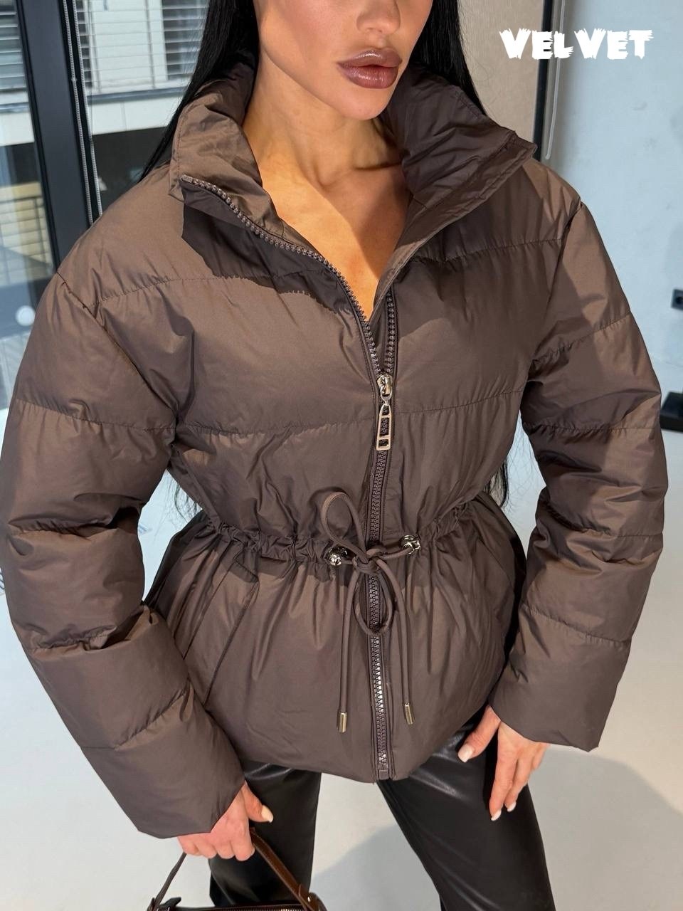 женская куртка,куртка белая,куртка,куртка на завязках,пуховик перламутровый