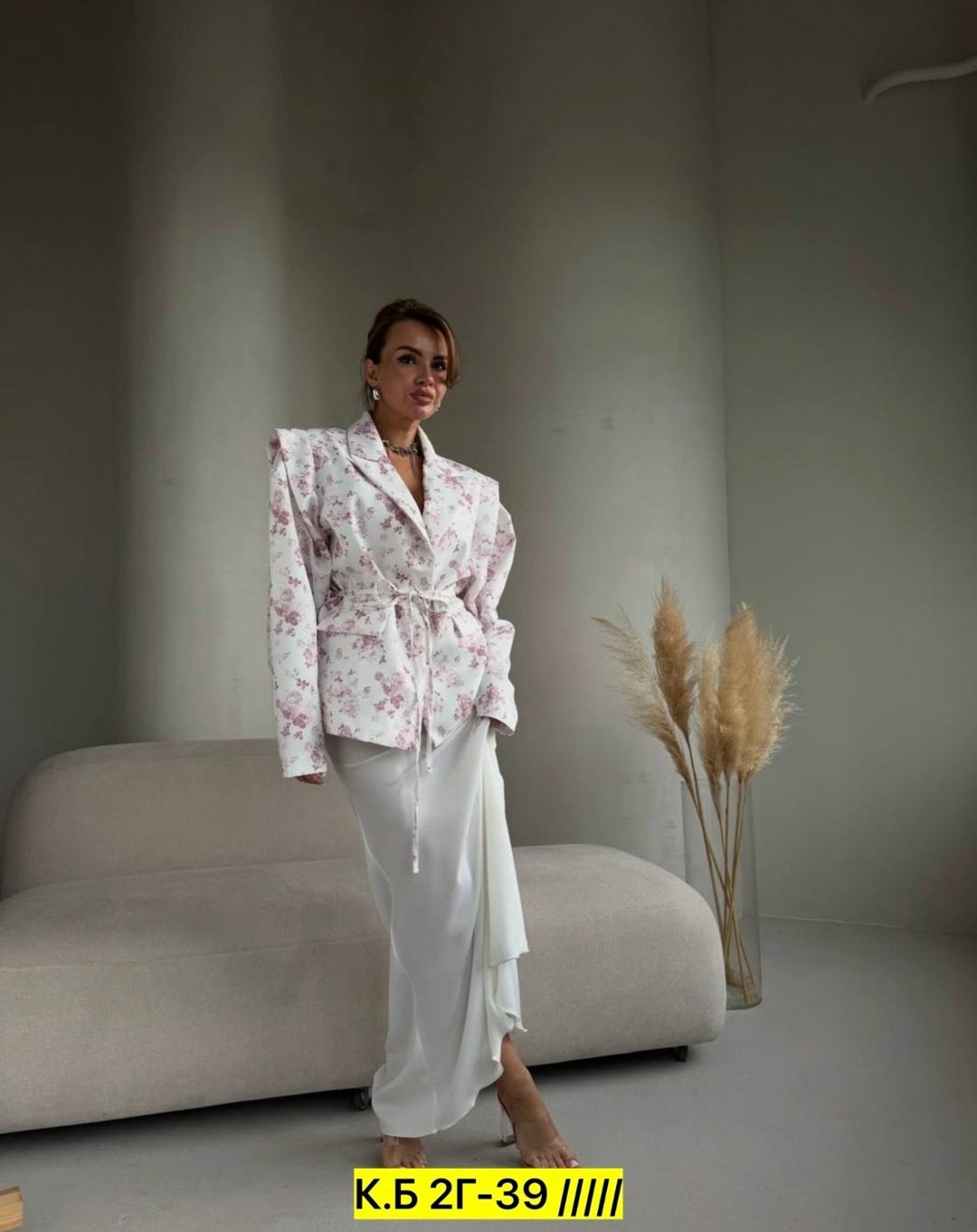 пиджак оверсайз с цветочным принтом leroy style,женский пиджак,женские жакеты,женский оверсайз пиджак в цветочек,жакет