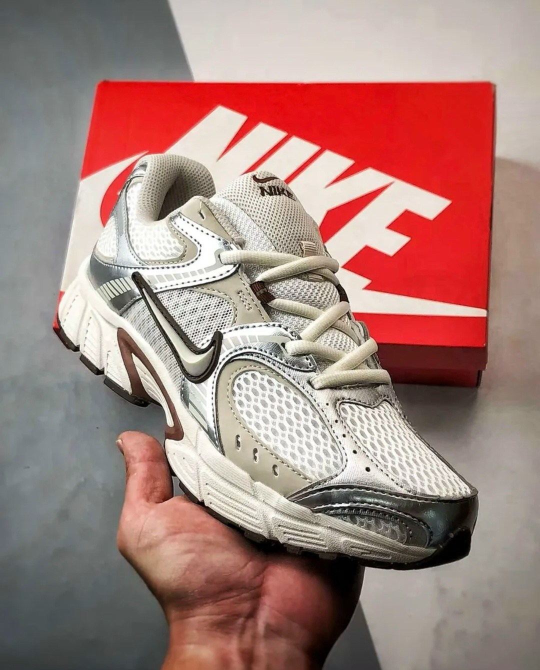 кроссовки nike,кроссовки nike v5 rnr,кроссовки женскиe,женские кроссовки nike,кроссовки