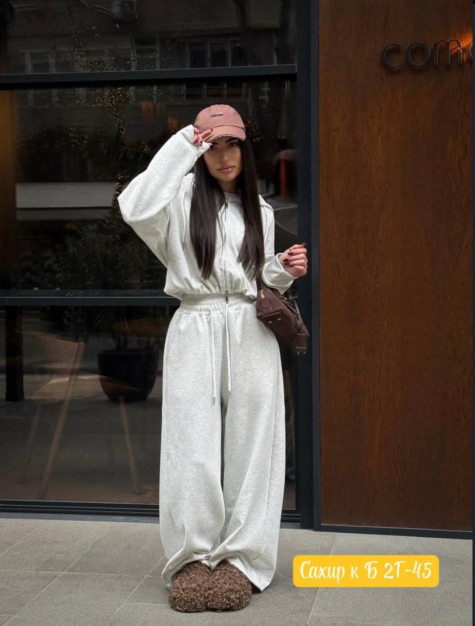 женский спортивный костюм,спортивный костюм,костюм женский,белые костюмы,женский спортивный костюм на флисе