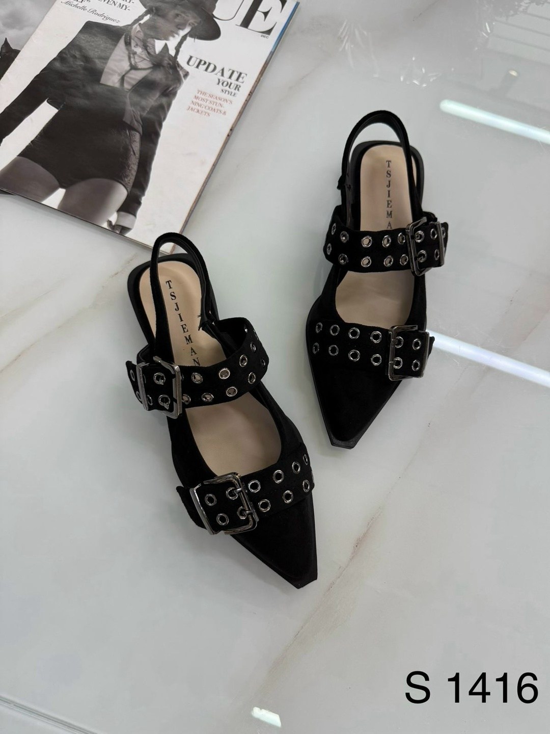 ,женская ,модная женская ,обуви,женские сандалии