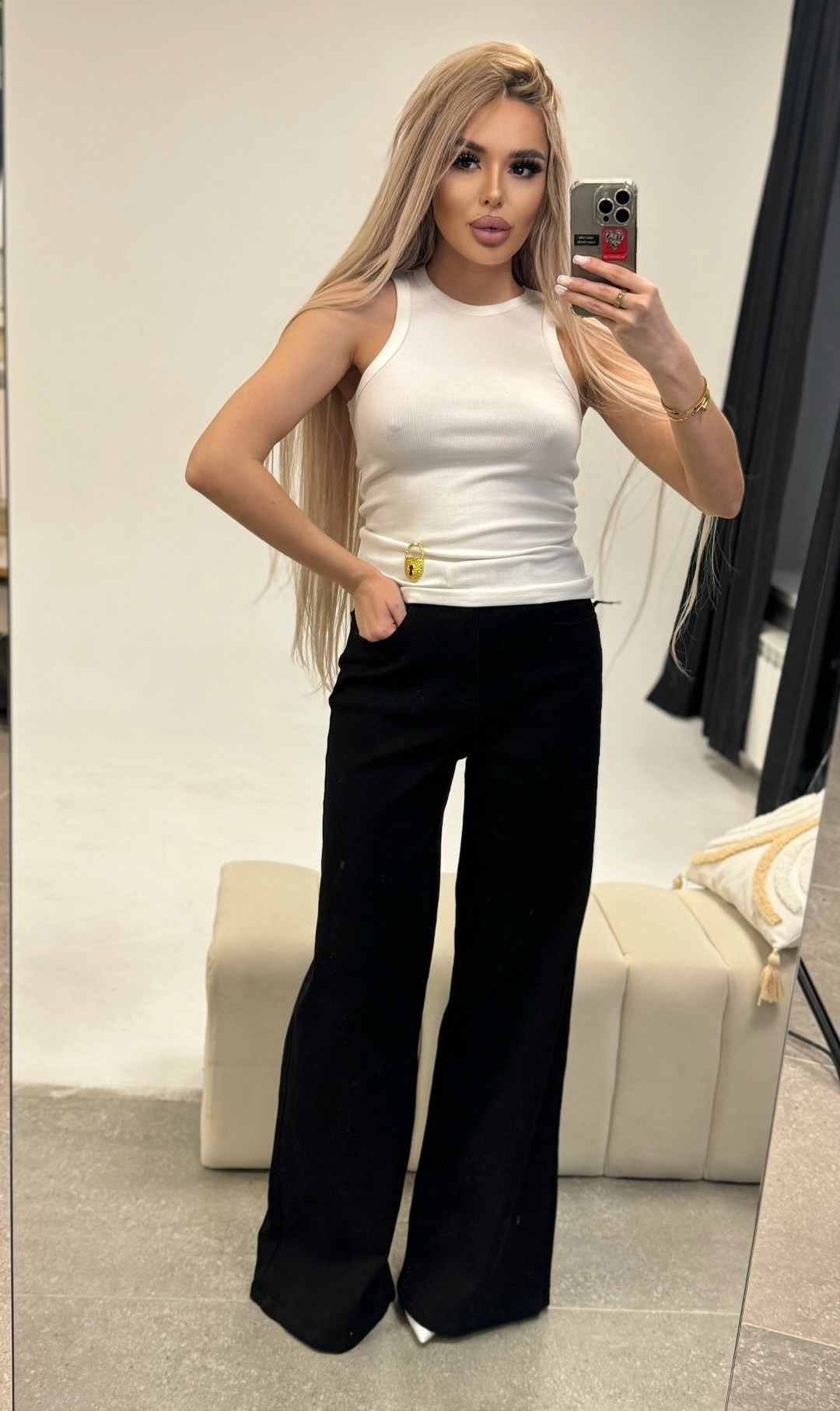 женская майка,майка топы,белая стильная майка miu miu,майка женская белая,стильная майка