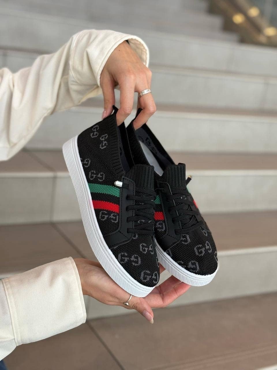 ,кроссовки женскиe,кроссовки стильные,брендовая ,гуччи кроссовки женские