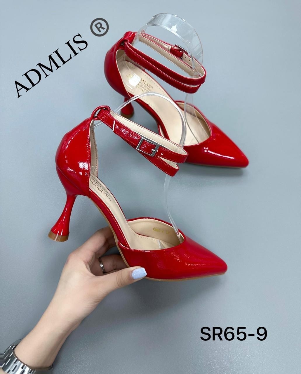 туфли женские,,женская ,туфли белые,туфли босоножки