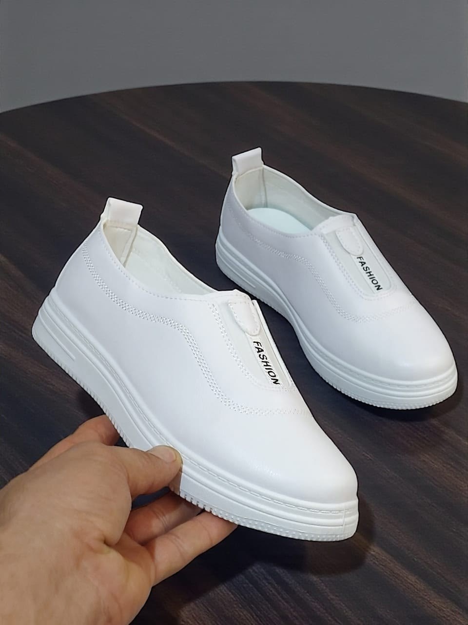 ,повседневная ,слипоны черные зенден,мужская ,женская