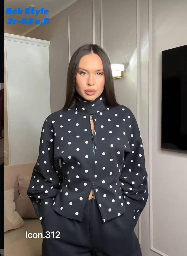 костюм с принтом,блузка жакет в горох,женские костюмы