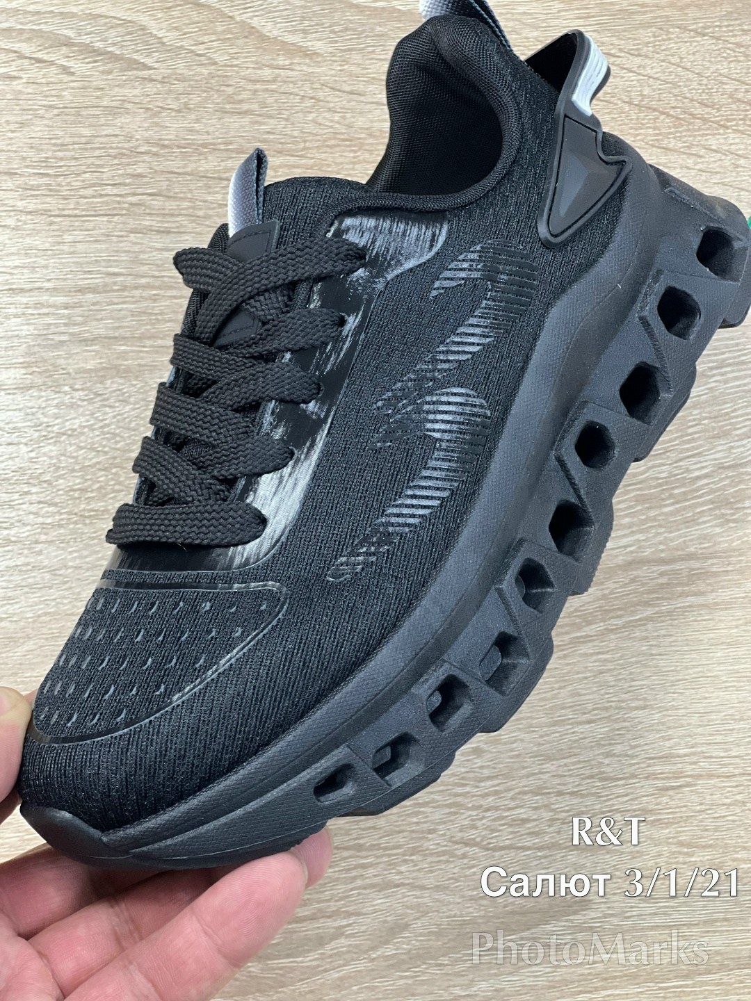 кроссовки,женские кроссовки,кроссовки модные,кроссовки мужские модные,кроссовки удобные